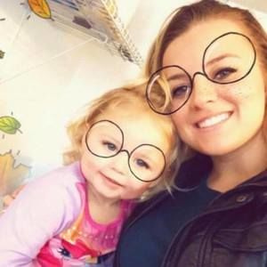 Meet your Posher, Tavia